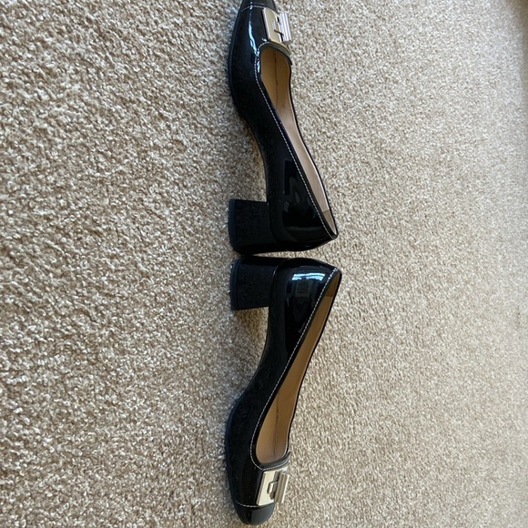 Prada shoes size 10 in perfect condition with box and dust bag - Picture 2 of 9